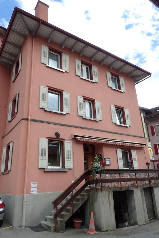 Hotel Raetia Tiefencastel Extérieur photo