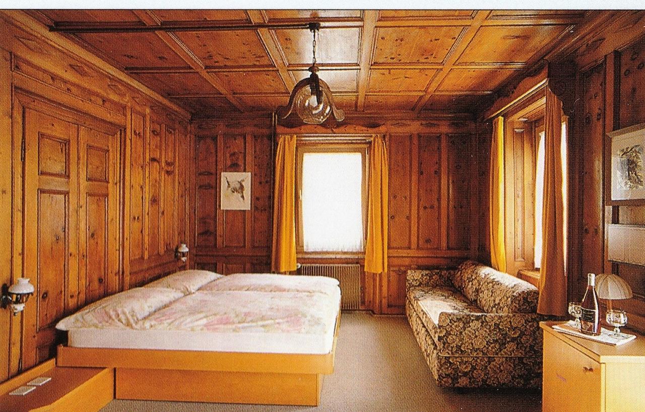 Hotel Raetia Tiefencastel Extérieur photo